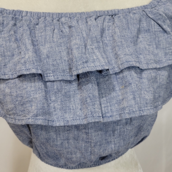 Express Ruffle Crop Top Size Small - Picture 3 of 5